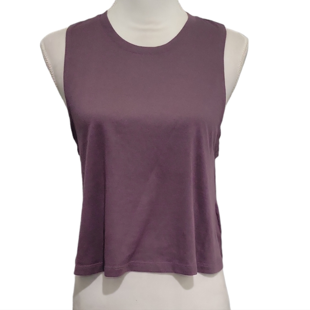 Idealfit Plum Sleeveless Tank Top Size Medium